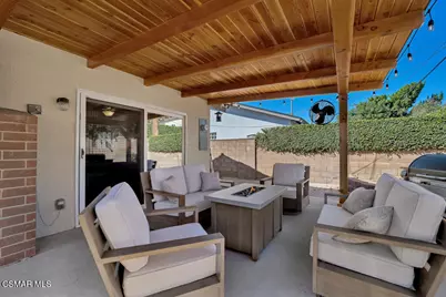 2224 Alscot Avenue, Simi Valley, CA 93063 - Photo 20