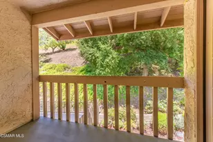 717 N Valley Dr, Westlake Village, CA 91362 - Photo 22