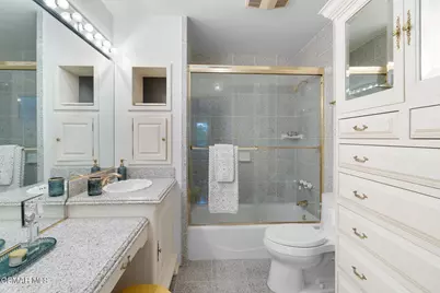 31640 Saddletree Drive, Westlake Village, CA 91361 - Photo 40