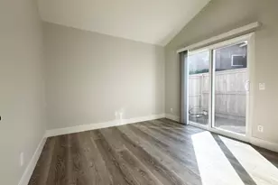 213 Estrellita Ln, Oak Park, CA 91377 - Photo 20