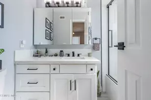 3239 Hamlin Ave, Simi Valley, CA 93063 - Photo 44