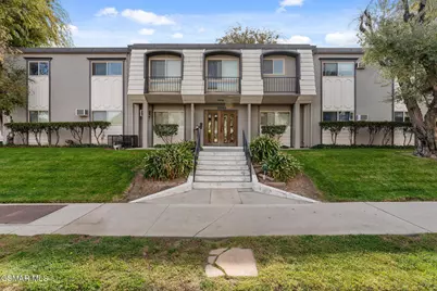22050 Calvert Street #10, Woodland Hills, CA 91367 - Photo 1