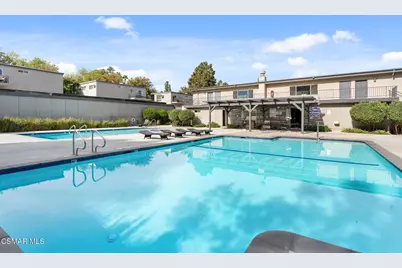 22050 Calvert Street #10, Woodland Hills, CA 91367 - Photo 22