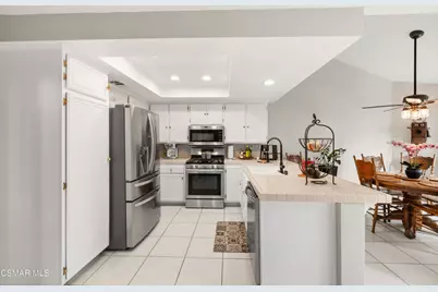 680 Sedgeworth Court, Simi Valley, CA 93065 - Photo 8