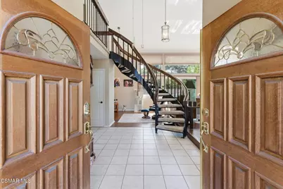 3366 Blue Ridge Court, Westlake Village, CA 91362 - Photo 4