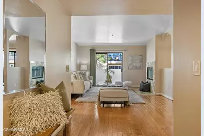 17735 Kinzie Street #315, Northridge, CA 91325 - Photo 2