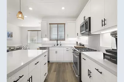 27065 Tanager Lane, Valencia, CA 91381 - Photo 18