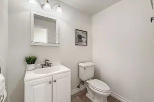 819 Riverrock Cir, Westlake Village, CA 91362 - Photo 12