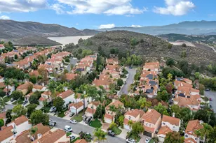 625 Sedgeworth Ct, Simi Valley, CA 93065 - Photo 32