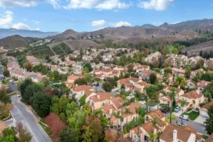 625 Sedgeworth Ct, Simi Valley, CA 93065 - Photo 34