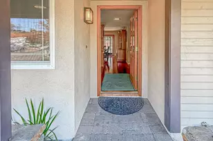 166 Whitworth St, Thousand Oaks, CA 91360 - Photo 2
