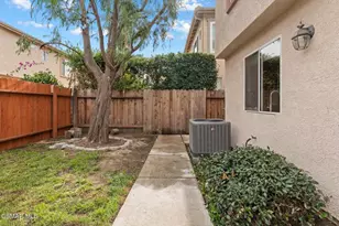 566 Avenida Magdalena, Camarillo, CA 93010 - Photo 40