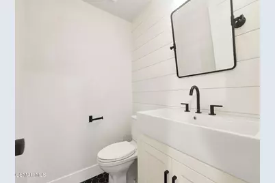 17032 Cotter Place, Encino, CA 91436 - Photo 16