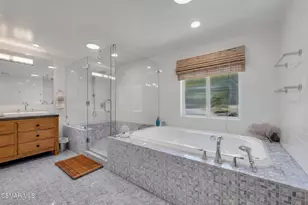 17032 Cotter Pl, Encino, CA 91436 - Photo 12