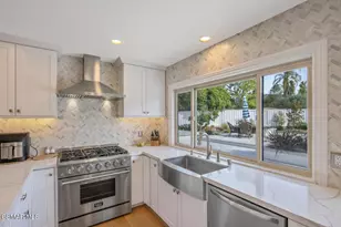 31944 Doverwood Ct, Westlake Village, CA 91361 - Photo 12