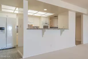 10660 Wilshire Blvd, Los Angeles, CA 90024 - Photo 28