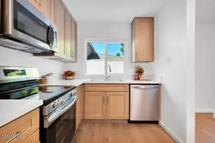 3434 Highwood Ct, Simi Valley, CA 93063 - Photo 8