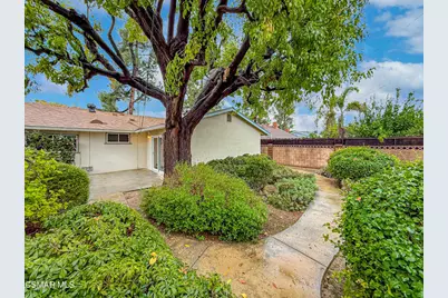 22537 Saticoy Street, West Hills, CA 91307 - Photo 46