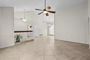 2508 Glenhurst Ct, Simi Valley, CA 93063 - Photo 10