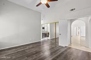 2508 Glenhurst Ct, Simi Valley, CA 93063 - Photo 24