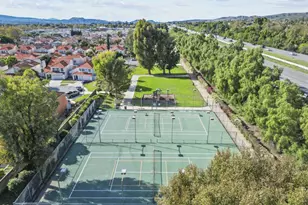 2508 Glenhurst Ct, Simi Valley, CA 93063 - Photo 38