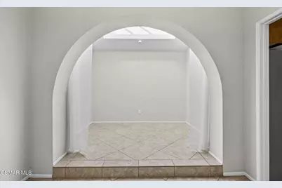 2508 Glenhurst Court, Simi Valley, CA 93063 - Photo 12