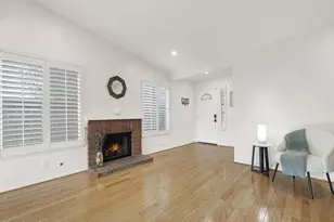 1244 Heatherview Dr, Oak Park, CA 91377 - Photo 4