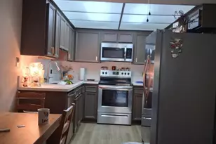 1246 Patricia Ave, Simi Valley, CA 93065 - Photo 2