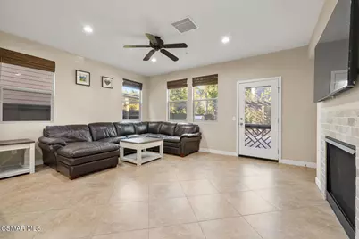 11401 Beechnut Street, Ventura, CA 93004 - Photo 32
