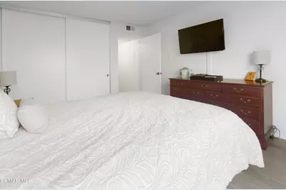 286 Oakleaf Drive #22, Thousand Oaks, CA 91360 - Photo 10