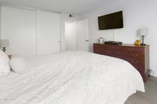 286 Oak Leaf Dr, Thousand Oaks, CA 91360 - Photo 10