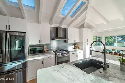 5101 Calatrana Drive, Woodland Hills, CA 91364 - Photo 6