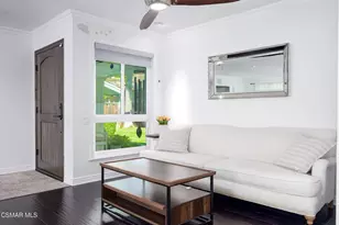 26007 Philrich Cir, Calabasas, CA 91302 - Photo 4