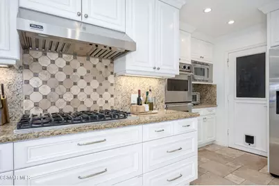 26007 Philrich Circle, Calabasas, CA 91302 - Photo 16