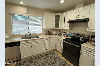 25307 Village 25, Camarillo, CA 93012 - Photo 10