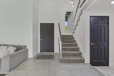 20448 Calhaven Drive, Saugus, CA 91390 - Photo 10