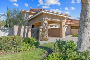 11833 Nightingale St, Moorpark, CA 93021 - Photo 2