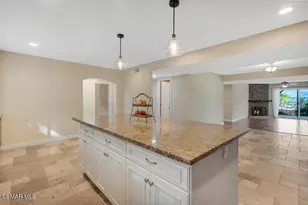 90 La Paz Ct, Simi Valley, CA 93065 - Photo 8