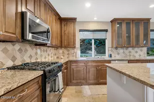 90 La Paz Ct, Simi Valley, CA 93065 - Photo 58