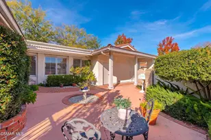 2126 Crespi Ln, Westlake Village, CA 91361 - Photo 4