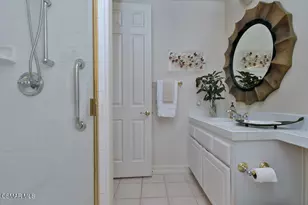 31775 Oak Ranch Ct, Westlake Village, CA 91361 - Photo 32