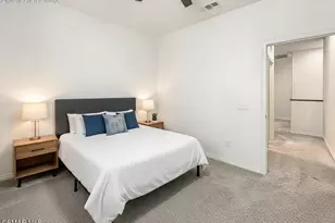 26707 Lexington Ln, Saugus, CA 91350 - Photo 20