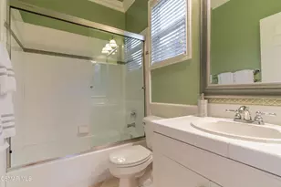 551 Rustic Hills Dr, Simi Valley, CA 93065 - Photo 20