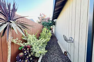 197 Creekside Cir, Sacramento, CA 95823 - Photo 28