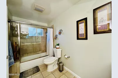 197 Creekside Circle, Sacramento, CA 95823 - Photo 16