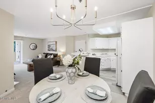 697 Sutton Crest Trail, Oak Park, CA 91377 - Photo 16