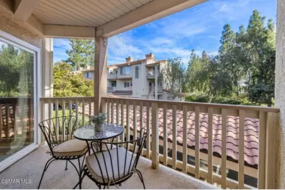 697 Sutton Crest Trail #302, Oak Park, CA 91377 - Photo 26