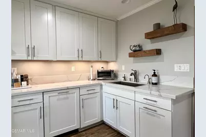 15652 Hillview Lane #17, Granada Hills, CA 91344 - Photo 4