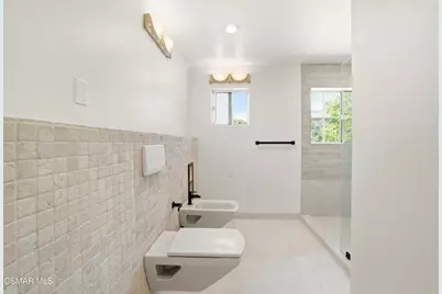2183 E Chesterton Street, Simi Valley, CA 93065 - Photo 10