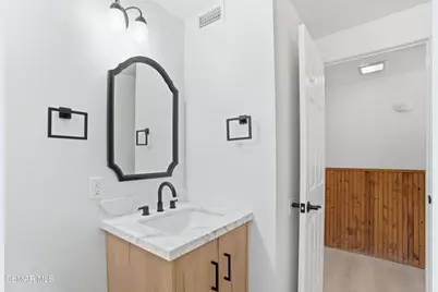 2183 E Chesterton Street, Simi Valley, CA 93065 - Photo 22